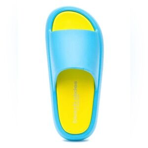 JSlides Squish Beach Pool Slides Women’s Size 7 Turquoise Yellow Cushion New